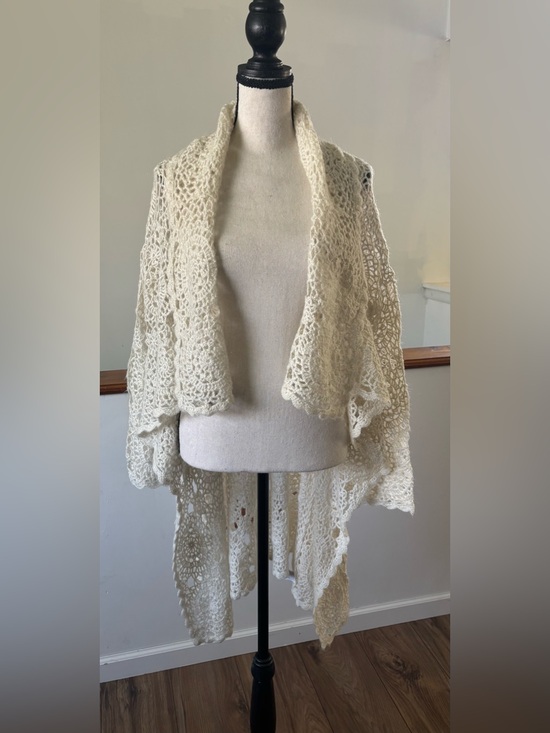 bebe Sweaters - Bebe Crochet Open Front Knit Cardigan